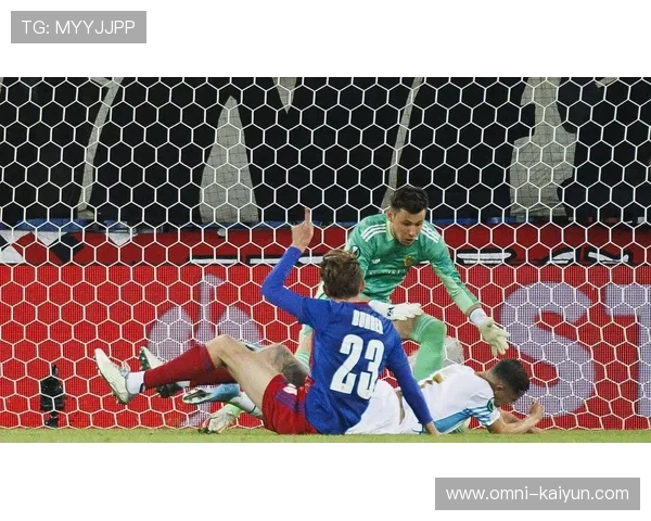 摩纳哥4-0大胜雷恩，法蒂破门终结连败颓势